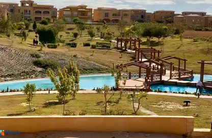Villa - 5 Bedrooms - 6 Bathrooms for sale in Royal Meadows - Sheikh Zayed Compounds - Sheikh Zayed City - Giza
