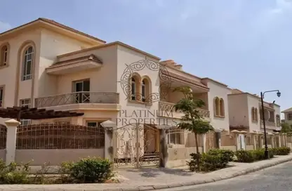 Twin House - 4 Bedrooms - 4 Bathrooms for sale in Zayed 2000 - 4th District - Sheikh Zayed City - Giza