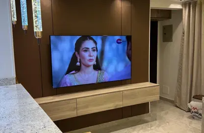 شقة - غرفة نوم - 2 حمامات للايجار في شارع غزه - المهندسين - الجيزة