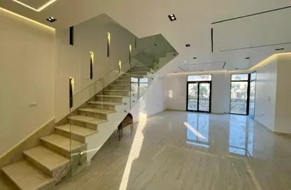 تاون هاوس - 4 غرف نوم - 3 حمامات للايجار في أو ويست - كمبوندات 6 أكتوبر - مدينة 6 أكتوبر - الجيزة