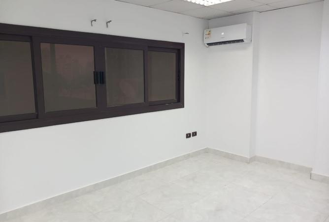 8200718 - Property Main Image