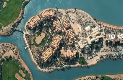 Townhouse - 3 Bedrooms - 4 Bathrooms for sale in Fanadir Bay - Al Gouna - Hurghada - Red Sea