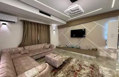 شقة - 3 غرف نوم - 2 حمامات للايجار في عمارات النرجس - النرجس - مدينة القاهرة الجديدة - القاهرة