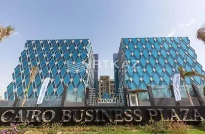 Office Space - Studio - 1 Bathroom for sale in Cairo Business Plaza - Financial District - New Capital City - Cairo