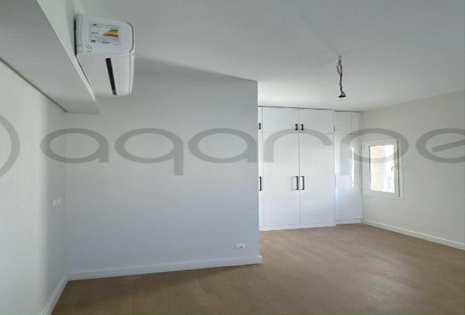 8206025 - Property Image 2