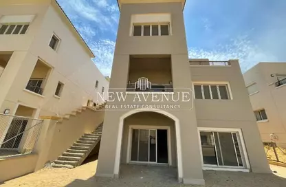 Villa - 4 Bedrooms - 4 Bathrooms for sale in Celesta Hills - Uptown Cairo - Mokattam - Cairo