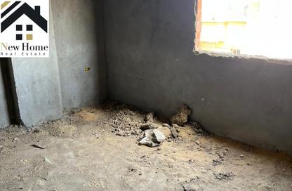 Apartment - 3 Bedrooms - 1 Bathroom for sale in Al Hadaba Al Wosta - Mokattam - Cairo