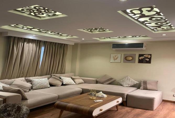 8215877 - Property Main Image