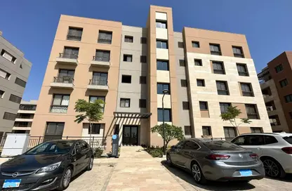 Apartment - 3 Bedrooms - 3 Bathrooms for sale in District 5 - 5th Settlement Compounds - The 5th Settlement - New Cairo City - Cairo
