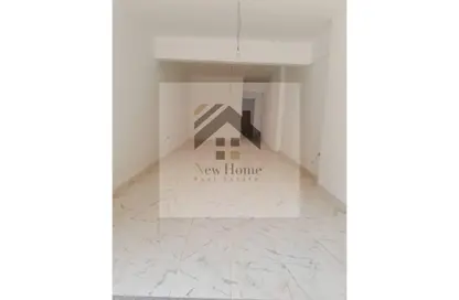 Shop - Studio - 1 Bathroom for sale in Zahraa El Maadi - Hay El Maadi - Cairo