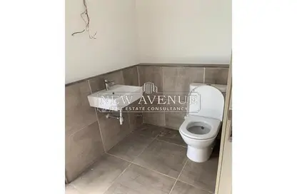 Villa - 3 Bedrooms - 3 Bathrooms for sale in Al Burouj Compound - El Shorouk Compounds - Shorouk City - Cairo