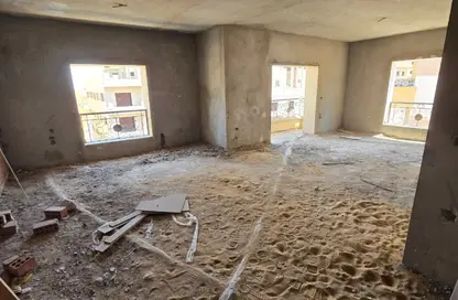 Apartment - 4 Bedrooms - 3 Bathrooms for sale in El Koronfel - The 5th Settlement - New Cairo City - Cairo