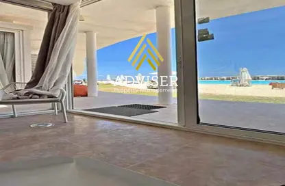 شاليه - 3 غرف نوم - 2 حمامات للبيع في كالي كوست - راس الحكمة - الساحل الشمالي