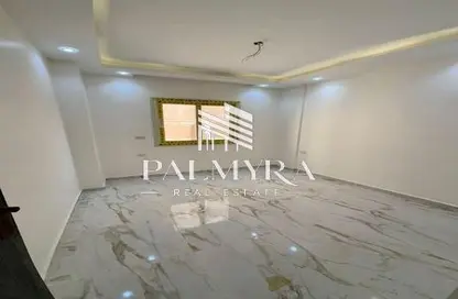Apartment - 3 Bedrooms - 2 Bathrooms for sale in 2nd District - 6 October City - Giza