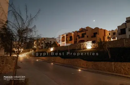 شقة - 2 غرف نوم - 2 حمامات للبيع في مكادي بيتش - مكادي - الغردقة - محافظة البحر الاحمر