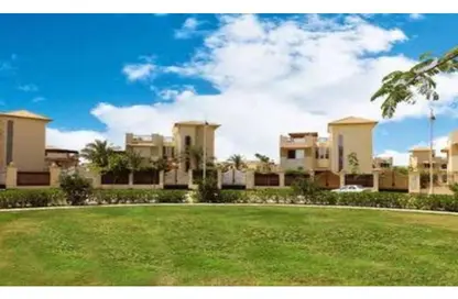 Villa - 5 Bedrooms - 7 Bathrooms for sale in Royal City - Sheikh Zayed Compounds - Sheikh Zayed City - Giza