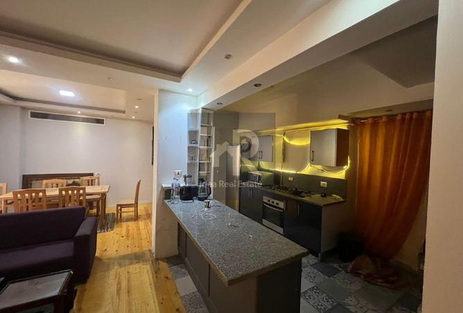 8082819 - Property Image 2