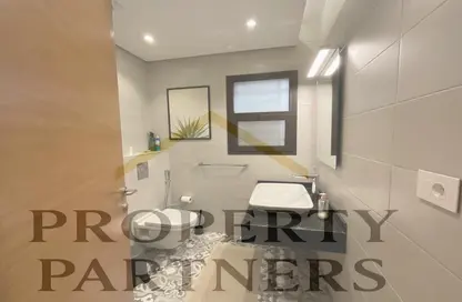 Apartment - 4 Bedrooms - 4 Bathrooms for sale in Westown - Sheikh Zayed Compounds - Sheikh Zayed City - Giza