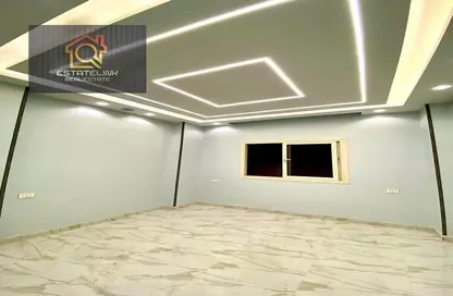 شقة - 3 غرف نوم - 2 حمامات للايجار في عمارات البنفسج - البنفسج - مدينة القاهرة الجديدة - القاهرة