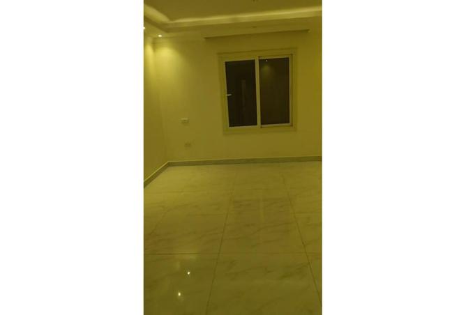 8100332 - Property Image 2