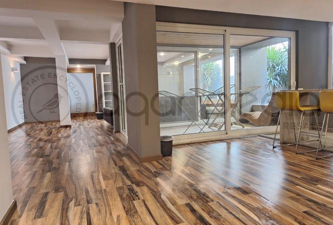 8329939 - Property Image 2