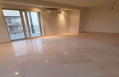Apartment - 4 Bedrooms - 3 Bathrooms for sale in Village West - Sheikh Zayed Compounds - Sheikh Zayed City - Giza