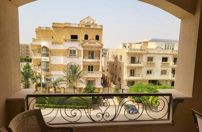 شقة - 3 غرف نوم - 2 حمامات للبيع في البنفسج 6 - البنفسج - مدينة القاهرة الجديدة - القاهرة
