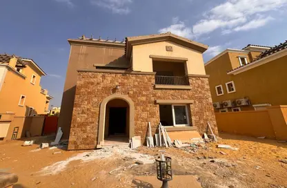 Villa - 5 Bedrooms - 5 Bathrooms for sale in Mivida - 5th Settlement Compounds - The 5th Settlement - New Cairo City - Cairo