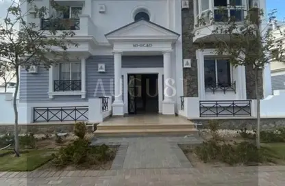 iVilla - 3 Bedrooms - 4 Bathrooms for sale in Mountain View Hyde Park - 5th Settlement Compounds - The 5th Settlement - New Cairo City - Cairo
