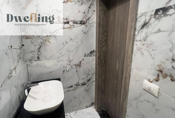 8193915 - Property Image 3