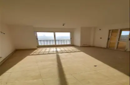 Apartment - 3 Bedrooms - 2 Bathrooms for sale in Madinaty - Cairo