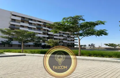 شقة - 3 غرف نوم - 3 حمامات للبيع في كمبوند البروج - كمبوندات الشروق - مدينة الشروق - القاهرة