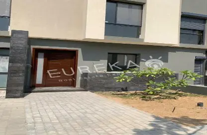تاون هاوس - 4 غرف نوم - 4 حمامات للبيع في كمبوند البروج - كمبوندات الشروق - مدينة الشروق - القاهرة