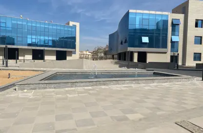 عيادة - استوديو - 1 حمام للايجار في مول ويست بارك - محور 26 يوليو - مدينة 6 أكتوبر - الجيزة