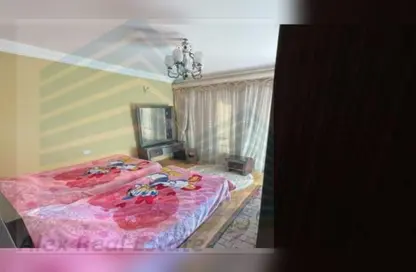 شقة - 3 غرف نوم - 2 حمامات للايجار في شارع خليل مطران - سابا باشا - حي شرق - الاسكندرية