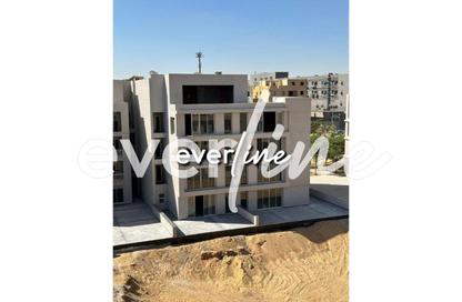 Apartment - 2 Bedrooms - 2 Bathrooms for sale in The Waterway View - 90 Street - The 5th Settlement - New Cairo City - Cairo
