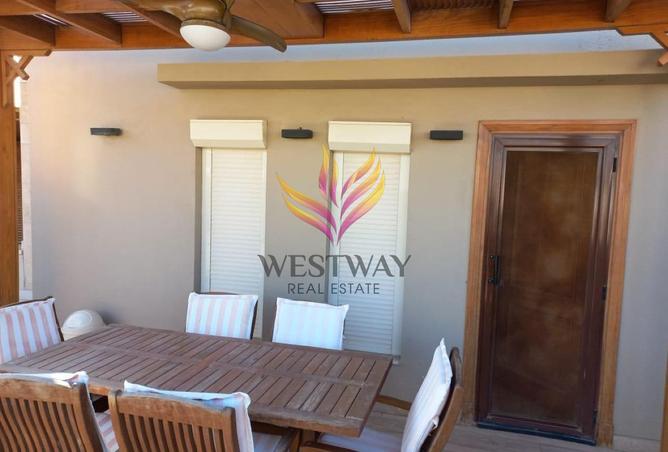 8044682 - Property Image 2