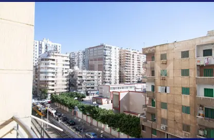 Apartment - 3 Bedrooms - 2 Bathrooms for sale in Al Fath St. - San Stefano - Hay Sharq - Alexandria