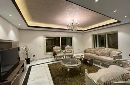 Villa - 4 Bedrooms - 4 Bathrooms for rent in Madinaty - Cairo