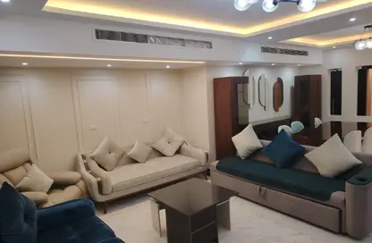 شقة - 3 غرف نوم - 3 حمامات للايجار في ذا كورت ياردز - كمبوندات الشيخ زايد - الشيخ زايد - الجيزة