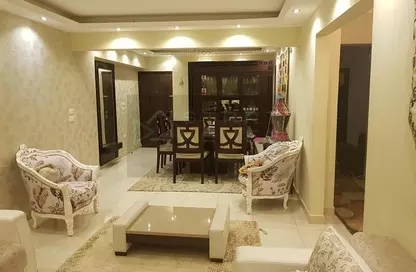 Apartment - 2 Bedrooms - 2 Bathrooms for sale in Al Mostathmir El Saghir - 10th District - Sheikh Zayed City - Giza
