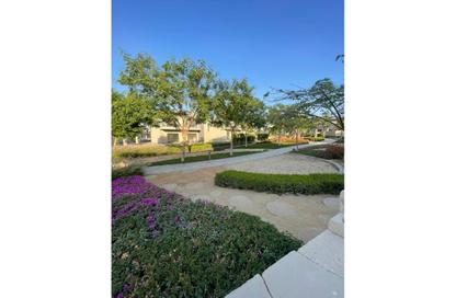 Villa - 5 Bedrooms - 4 Bathrooms for sale in Swan Lake Residence - 5th Settlement Compounds - The 5th Settlement - New Cairo City - Cairo