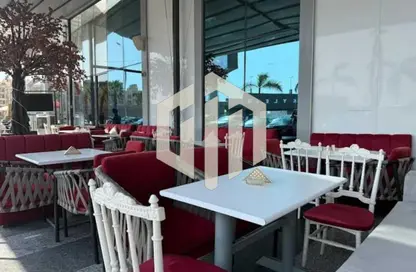 محل تجاري - استوديو للايجار في محور محمد نجيب - المستثمرين الشمالية - مدينة القاهرة الجديدة - القاهرة