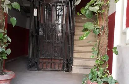 بناية كاملة - 8 غرف نوم - 8 حمامات للبيع في الزمالك - القاهرة