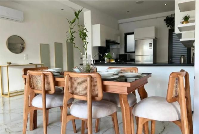 8251574 - Property Image 2