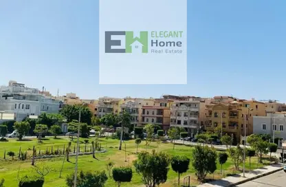 Whole Building - 7+ Bedrooms - 7+ Bathrooms for sale in El Narges Buildings - Al Narges - New Cairo City - Cairo
