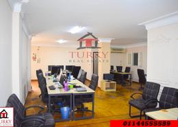 Apartment - 3 bedrooms - 2 bathrooms for للبيع in Shaarawy St. - Laurent - Hay Sharq - Alexandria