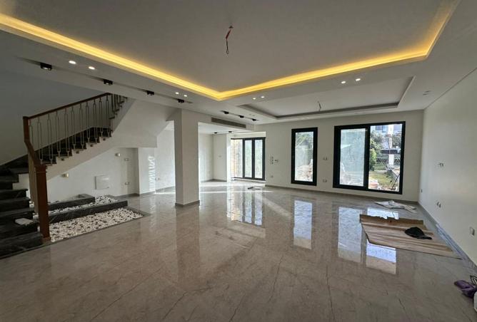 8451132 - Property Main Image