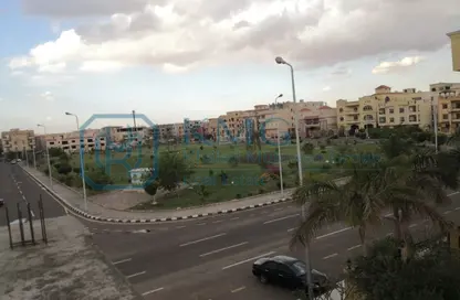Apartment - 3 Bedrooms - 2 Bathrooms for sale in Orouba Axis - Area A - Ganoob El Acadimia - New Cairo City - Cairo