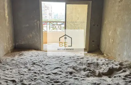 Apartment - 3 Bedrooms - 2 Bathrooms for sale in South Lotus - El Lotus - New Cairo City - Cairo